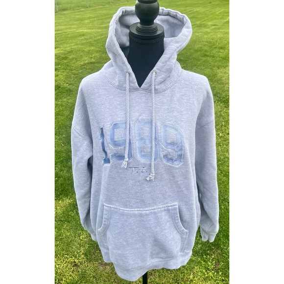 Taylor Swift Tops - Taylor Swift 1989 Embroidered Hooded Sweatshirt Gray Size Large Swiftie